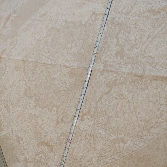 Williams Sonoma Jacquard Cotton Linen Blend Tablecloth 67x103 RUSSIA - Picture 9 of 10